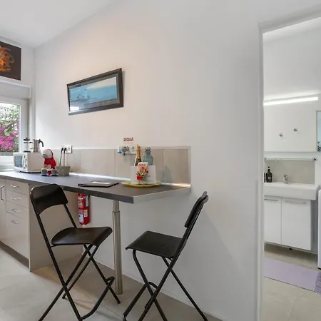 Apartment Fantastico 4 *